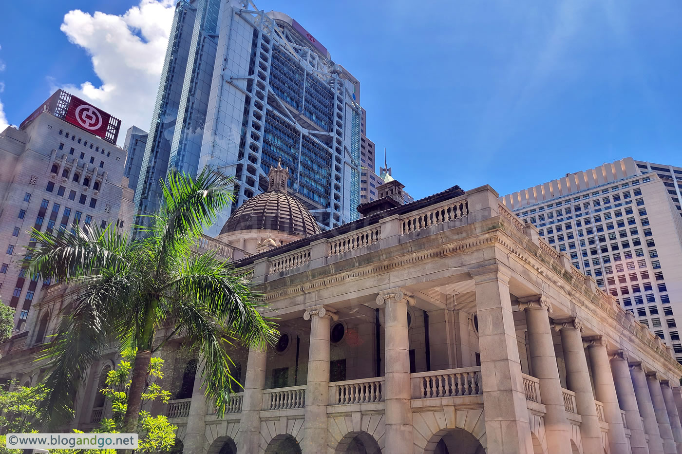 Old Supreme Court Building and HSBC (9 Jul, 2023)